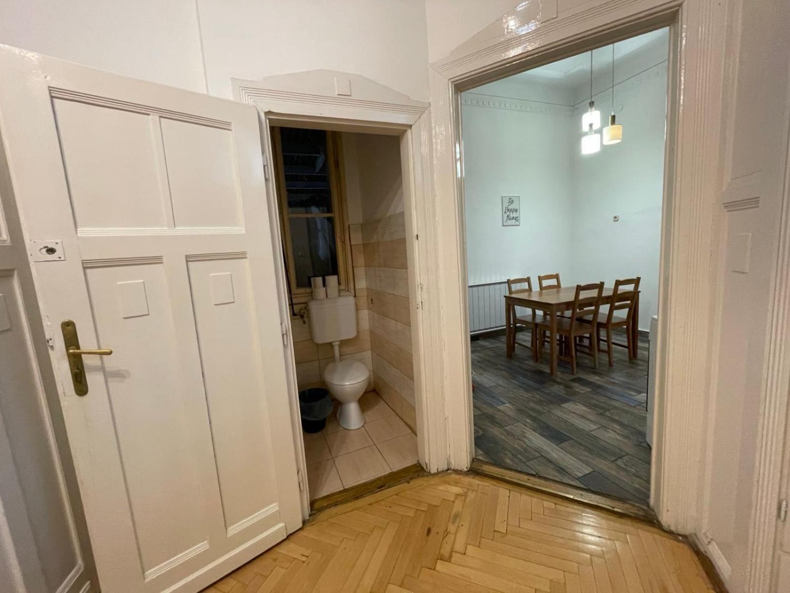 White Pearl Rooms Near Gozsdu Βουδαπέστη Εξωτερικό φωτογραφία