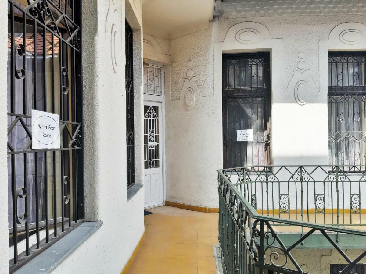 White Pearl Rooms Near Gozsdu Βουδαπέστη Εξωτερικό φωτογραφία